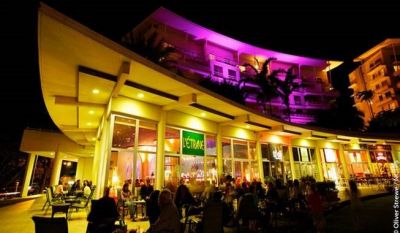 Facilités - L'ÉTRAVE - Bar à cocktails, Café, Bar de nuit - Nouméa - Nouvelle-Calédonie